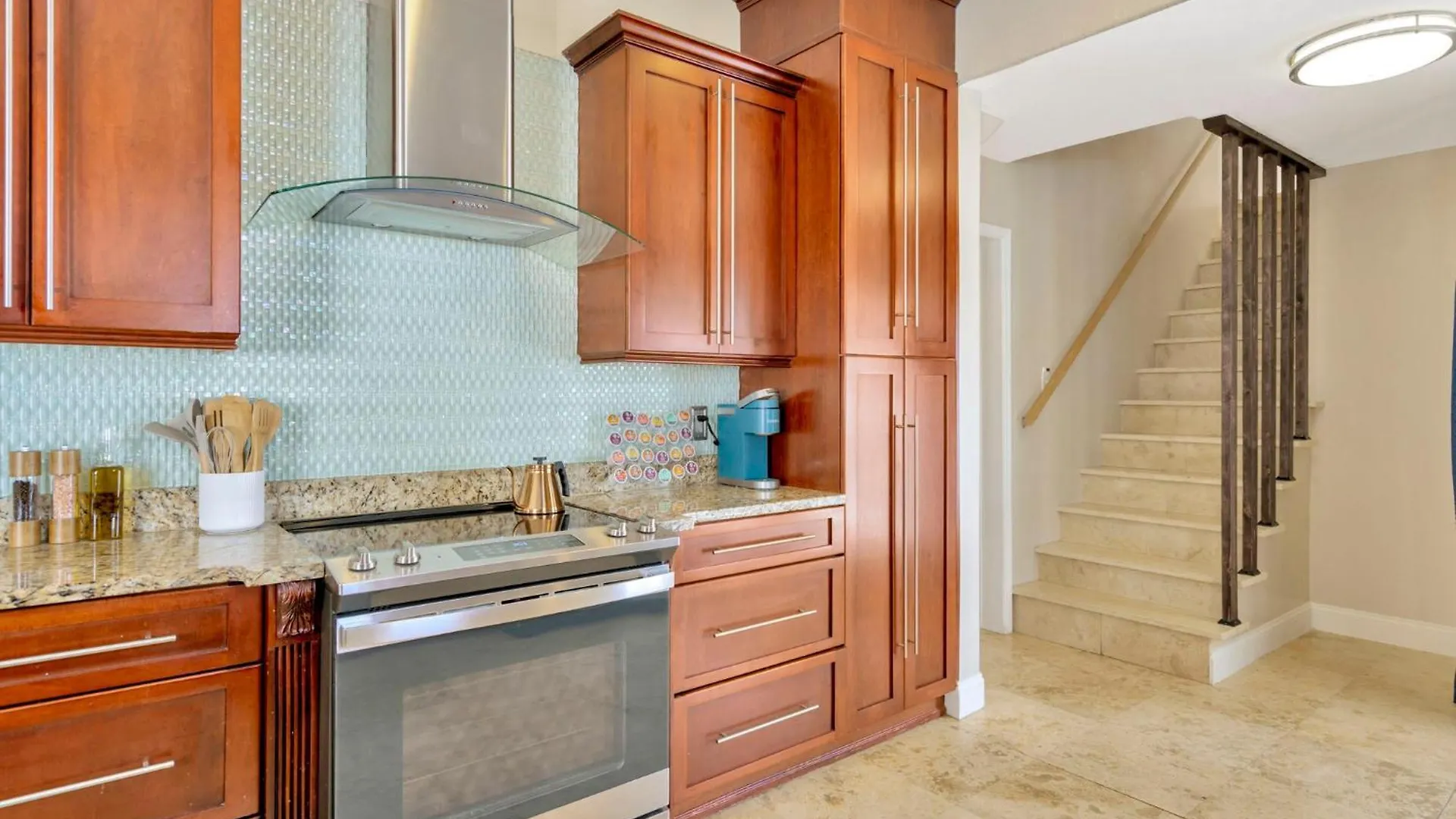 5Bd Home With Pool & Bbq - Downtown Tampa And Airport 度假居